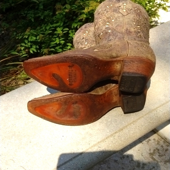 Corral Bone Inlay Studded Boot size 9.5 M - Picture 8 of 14
